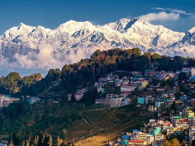 Darjeeling tour package